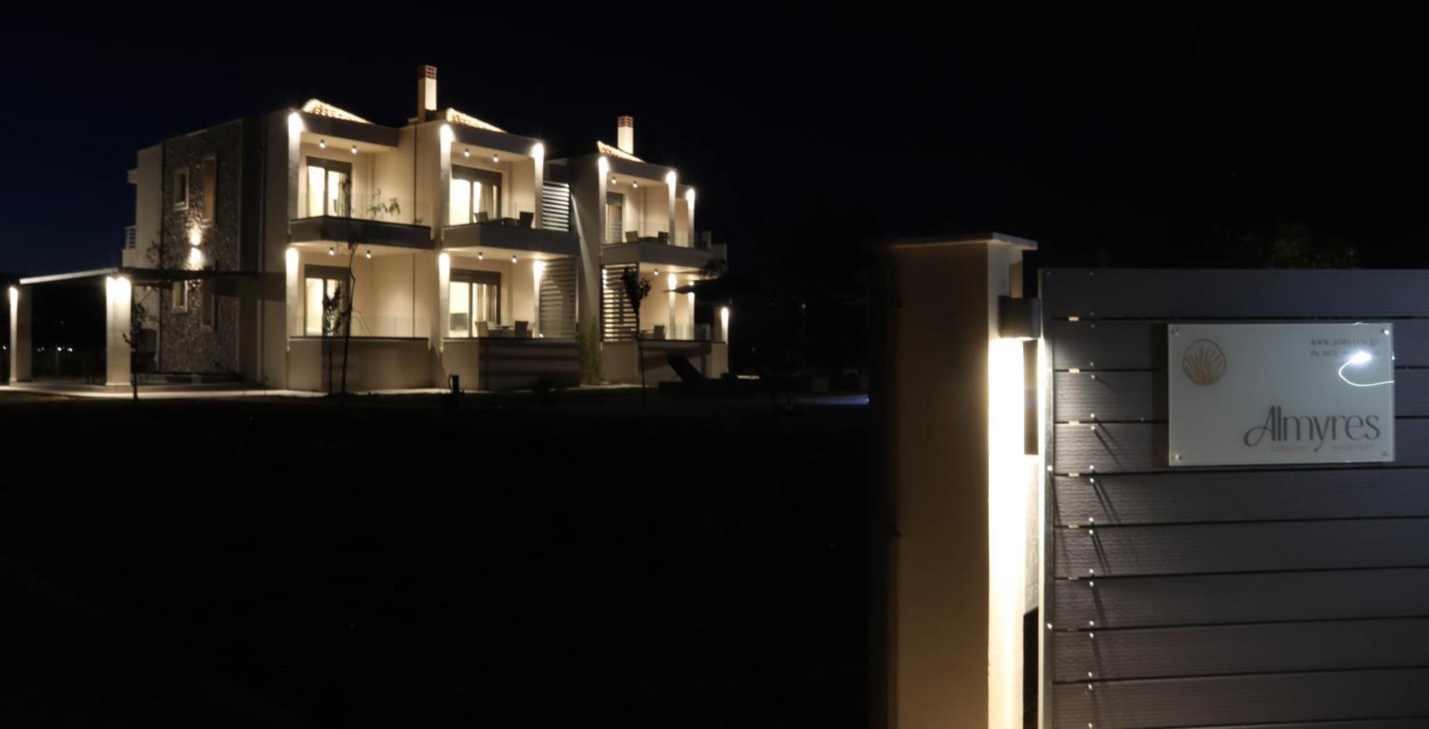 Almyres Luxurious Residences Míloi Eksteriør bilde