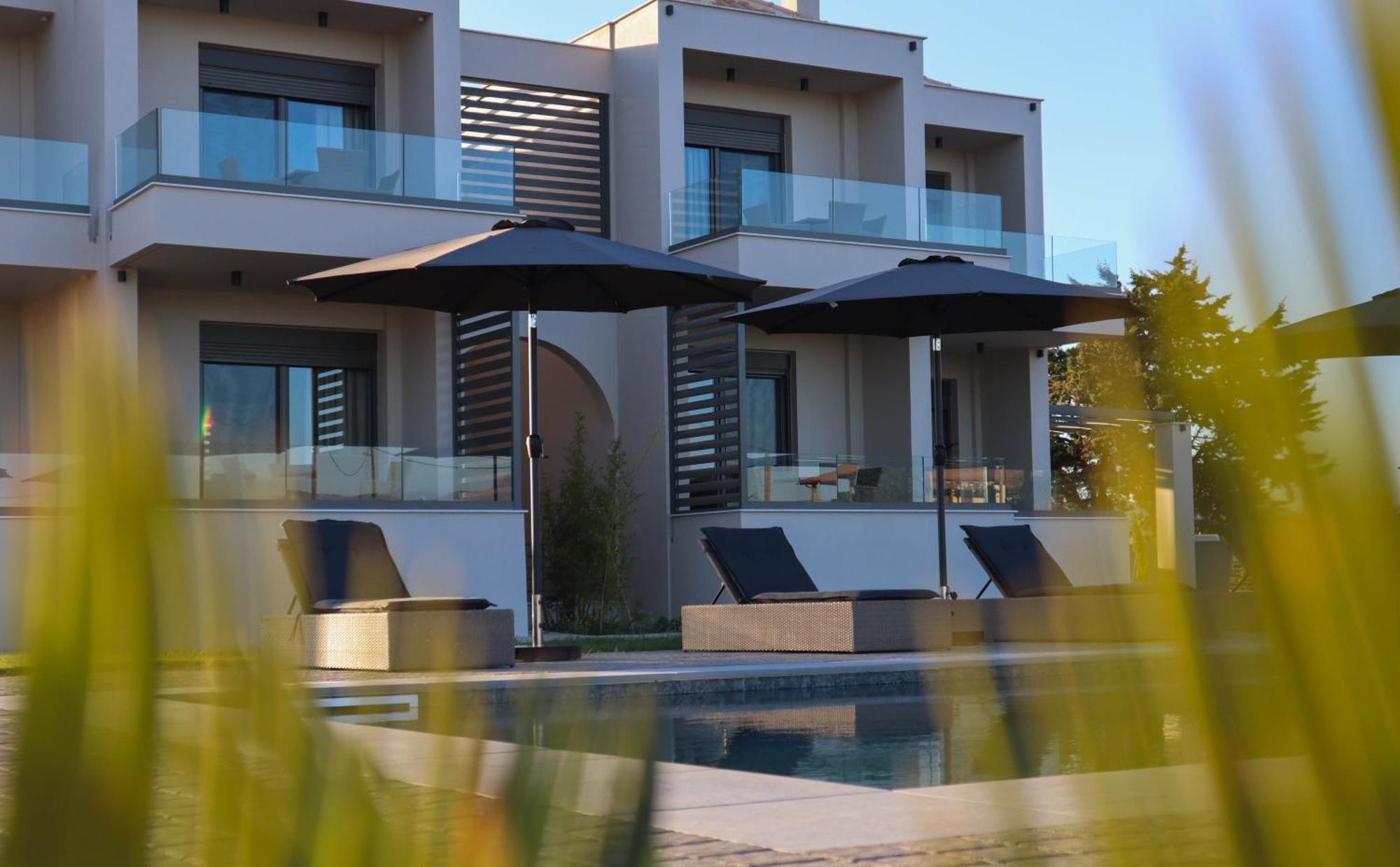 Almyres Luxurious Residences Míloi Eksteriør bilde